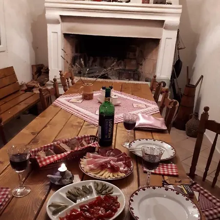 Vikendica House Nada *