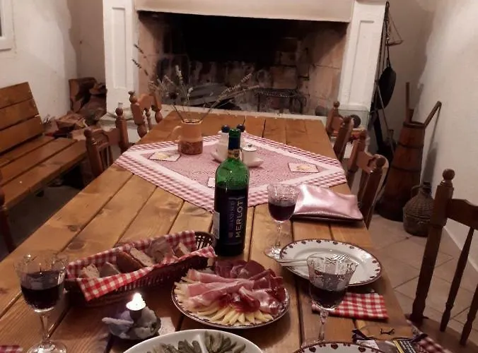 Nyaraló House Nada *